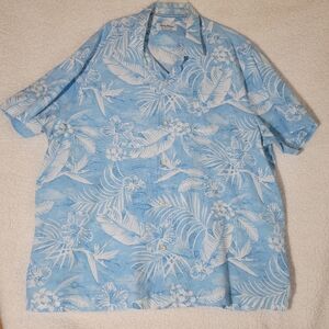 Tommy Bahama Light Blue Floral Shirt Size  3XL P-P 29" Length 29"